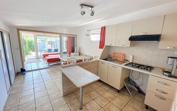 Maison à vendre    8 pièces • 223 m2 Rochefort-du-Gard