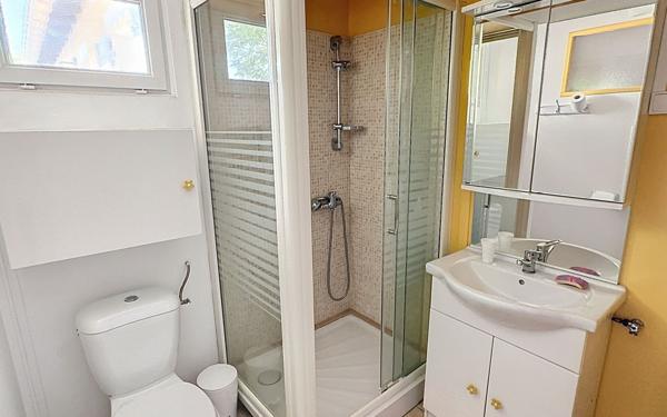 Maison à vendre    8 pièces • 223 m2 Rochefort-du-Gard