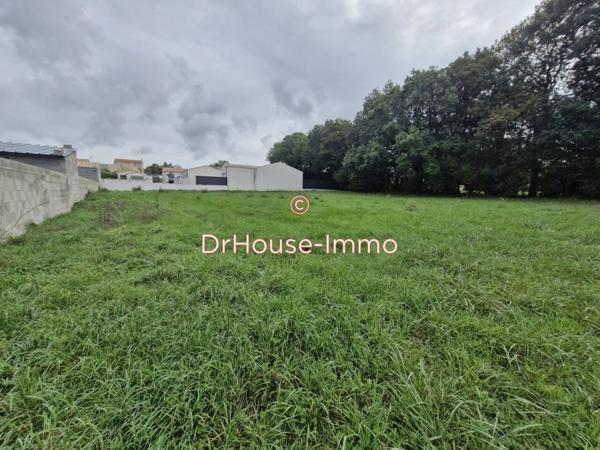 Terrain à vendre de 1 734 m²