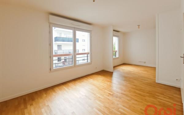 Appartement à vendre    2 pièces •  Saint-Denis