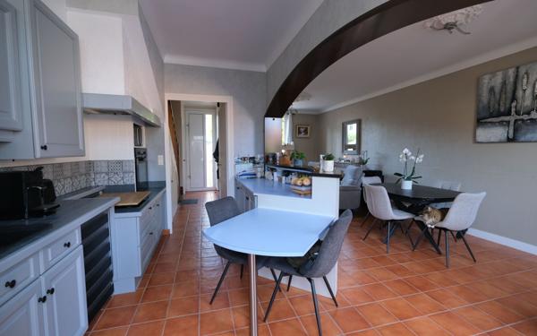 Maison à vendre    4 pièces •  Nantes