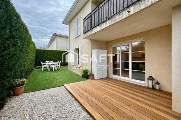 Appartement T2 (calme, jardinet, parking et tram)