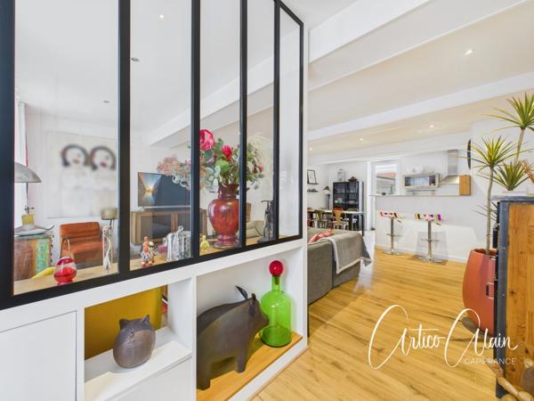 Maison de village 136 m² avec cours et garage au centre de Villefranche de Lauragais