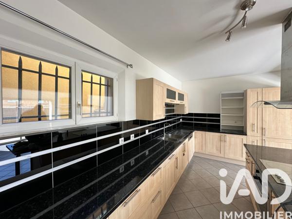 Maison à vendre 5 pièces 97,8 m² Grasse