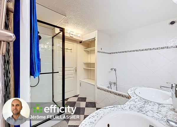Appartement
         4 pièces
        - 88 m² Exclusivité 390 000 € *