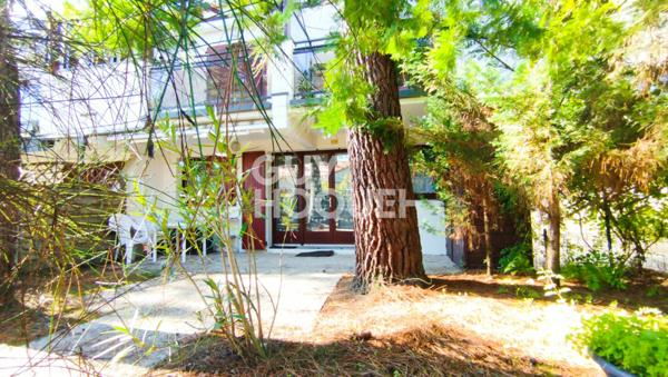 À vendre : Appartement en rez-de-jardin à LES MATHES/LA PALMYRE