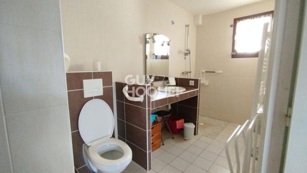 À vendre : Appartement en rez-de-jardin à LES MATHES/LA PALMYRE