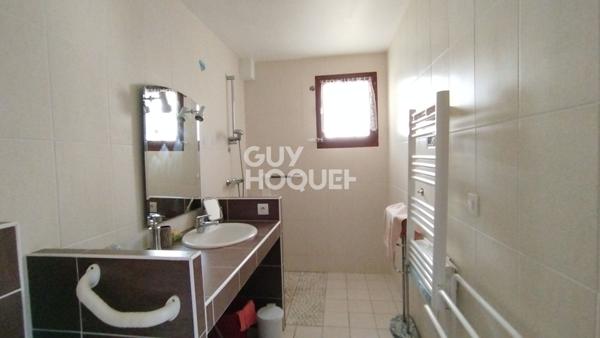À vendre : Appartement en rez-de-jardin à LES MATHES/LA PALMYRE