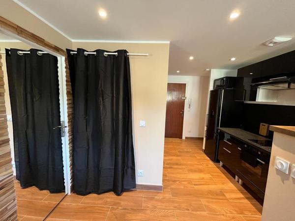 Appartement 3 pièces - 53 m² Exclusivité efficity