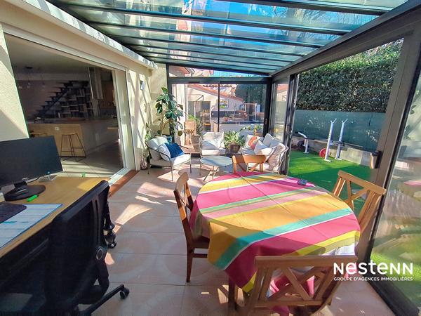 Maison moderne 4 faces à vendre à Sorède - 4 chambres, piscine et 2 garages