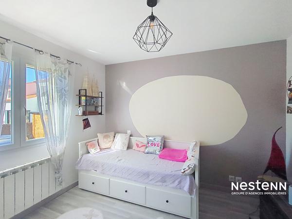 Maison moderne 4 faces à vendre à Sorède - 4 chambres, piscine et 2 garages