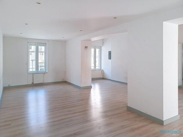 Duplex T4 de 132M² traversant avec terrasse