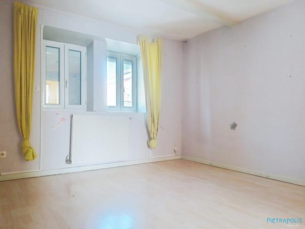 Duplex T4 de 132M² traversant avec terrasse