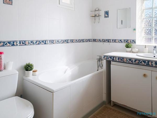 Duplex T4 de 132M² traversant avec terrasse