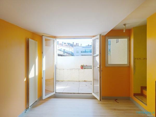 Duplex T4 de 132M² traversant avec terrasse