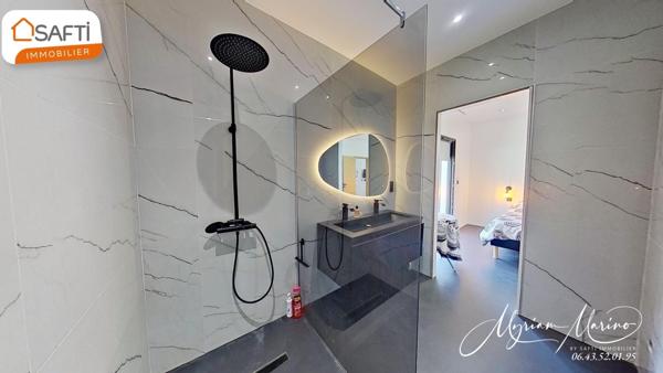 À VENDRE MAISON CONTEMPORAINE 5 PIÈCES AVEC PISCINE ET GARAGE  - 83370 SAINT AYGULF