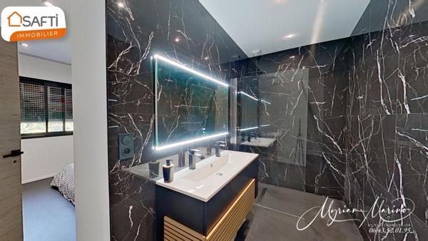 À VENDRE MAISON CONTEMPORAINE 5 PIÈCES AVEC PISCINE ET GARAGE  - 83370 SAINT AYGULF
