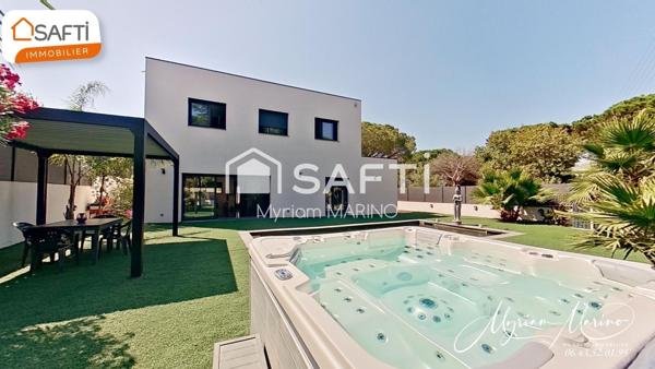 À VENDRE MAISON CONTEMPORAINE 5 PIÈCES AVEC PISCINE ET GARAGE  - 83370 SAINT AYGULF