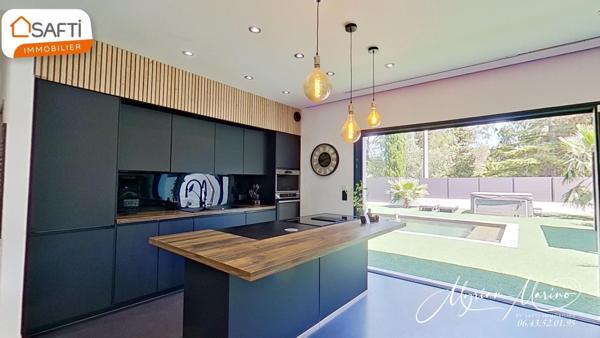 À VENDRE MAISON CONTEMPORAINE 5 PIÈCES AVEC PISCINE ET GARAGE  - 83370 SAINT AYGULF