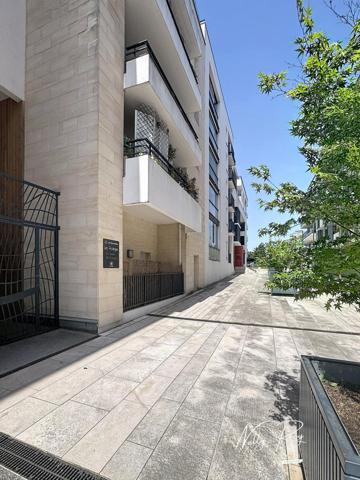 Appartement deux chambres balcon fermé