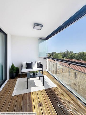 Appartement deux chambres balcon fermé