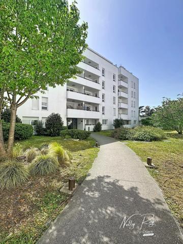 Appartement deux chambres balcon fermé