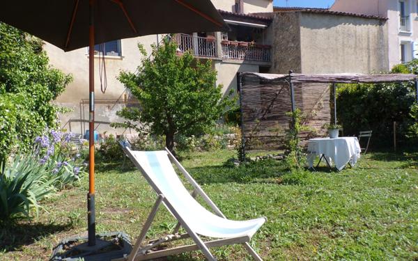 Maison à vendre    2 pièces • 31,80 m2 La Bastidonne