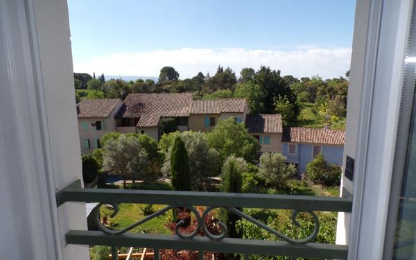 Maison à vendre    2 pièces • 31,80 m2 La Bastidonne