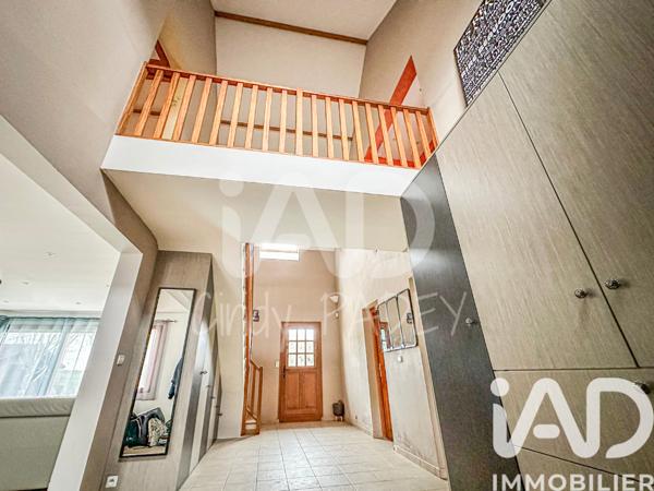 Maison à vendre 12 pièces 310 m² Crécy-la-Chapelle