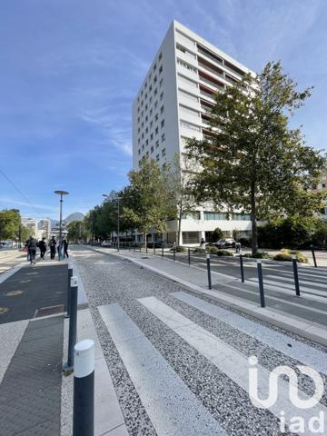 Appartement à vendre 5 pièces 87 m² Grenoble