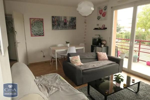 Appartement à louer 2 pièces 44.98m² Poitiers (86000)