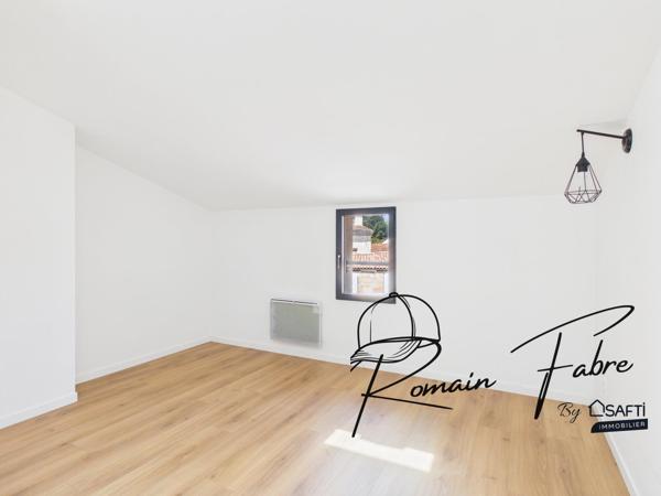 Immeuble alliant local commercial et habitation de 104 m2 en plein cœur de St André de Cubzac