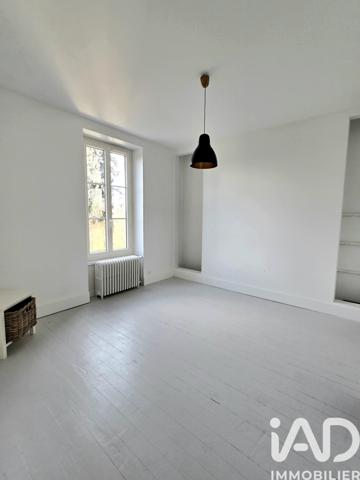 Maison à vendre 6 pièces 225 m² Deux Rivières