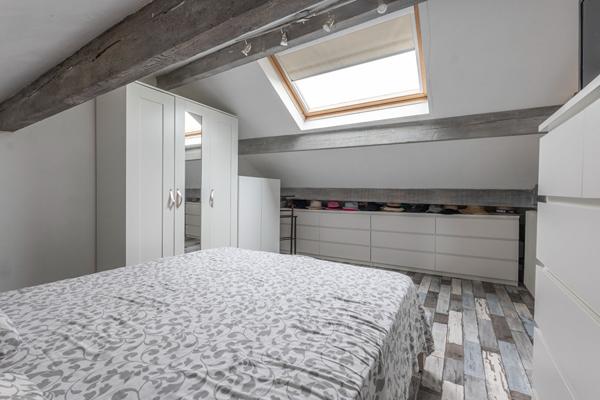 RUEIL-MALMAISON 10' rer - écoles - commerces