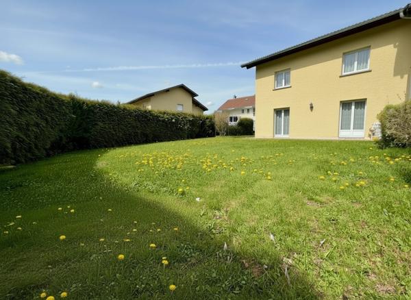 Scionzier – Maison mitoyenne 4 chambres - Jardin plein sud