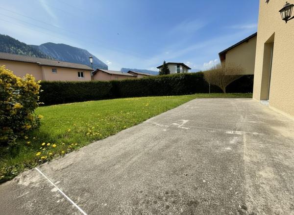 Scionzier – Maison mitoyenne 4 chambres - Jardin plein sud