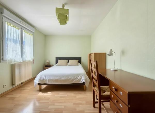 Scionzier – Maison mitoyenne 4 chambres - Jardin plein sud