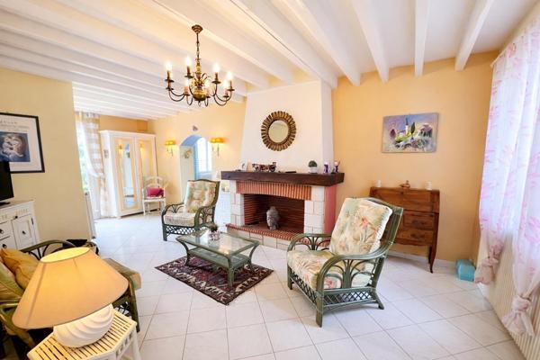 Maison de 155 m² sur un terrain de plus de 1 hectare