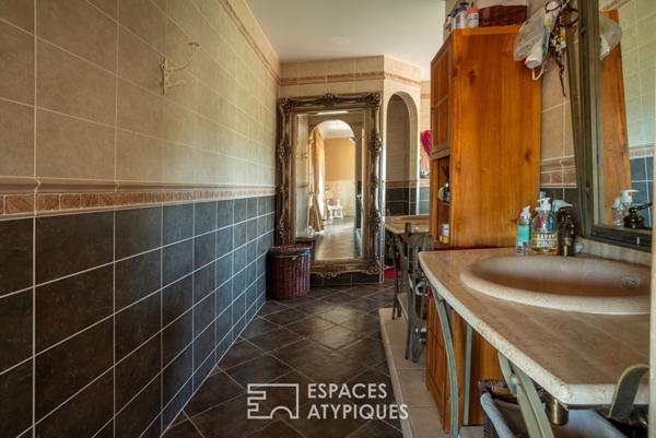 Villa de charme d’inspiration provençale avec son incomparable panorama sur les monts d’Ardèche