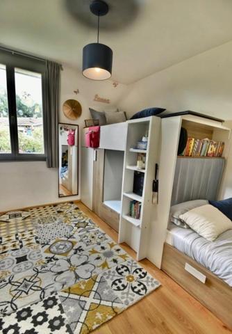 LIGNAN DE BORDEAUX - Parfait pour accueillir les enfants en toute sécurité et tout faire à pied !