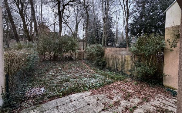 Appartement à louer    1 pièce •  Saint-Avertin