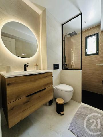 Maison à vendre  5 pièces - 150 m 2   STE MAXIME  - 83