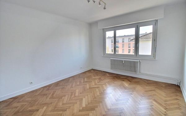 Appartement à vendre    3 pièces • 73,84 m2 Colmar
