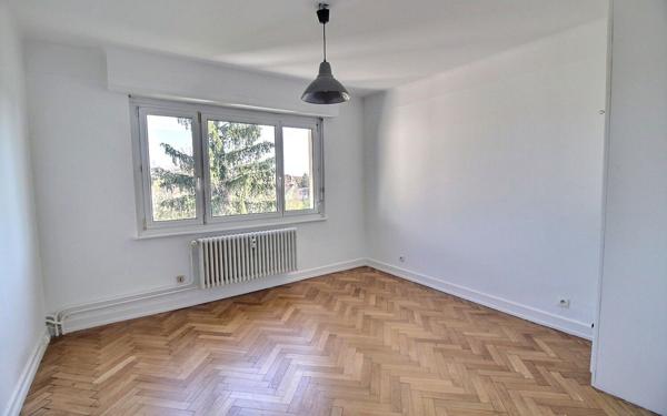 Appartement à vendre    3 pièces • 73,84 m2 Colmar