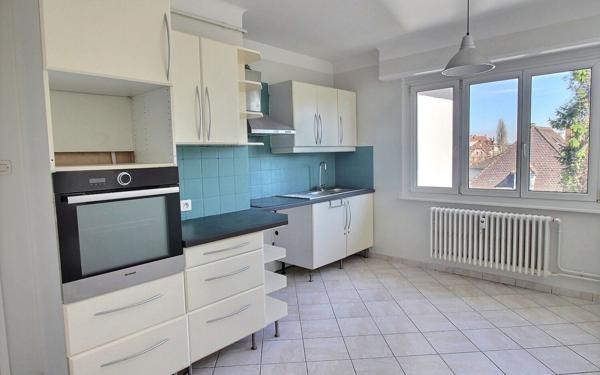 Appartement à vendre    3 pièces • 73,84 m2 Colmar