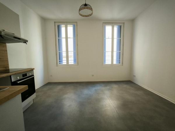 Appartement 2 pièces rénové situé au centre-ville de Narbonne
