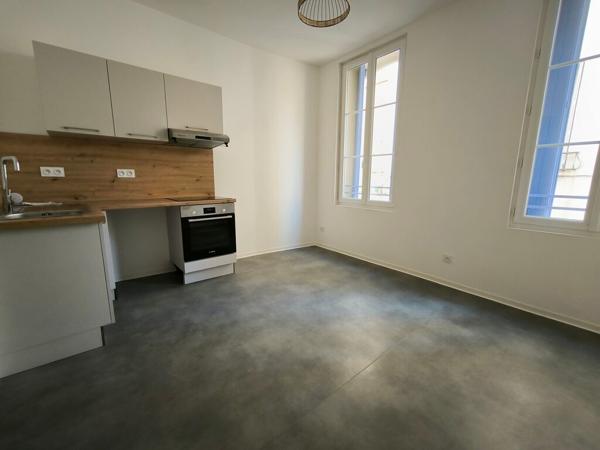 Appartement 2 pièces rénové situé au centre-ville de Narbonne