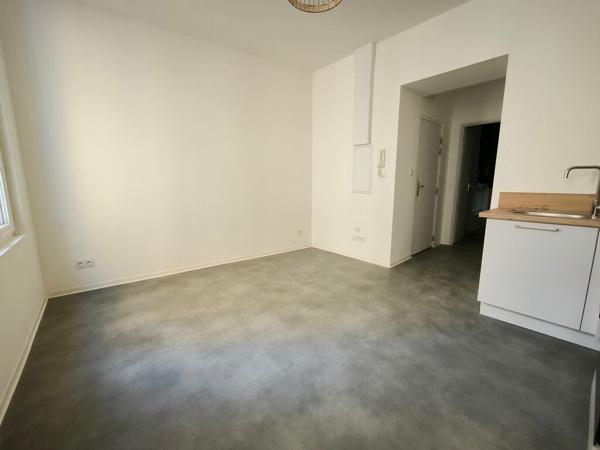 Appartement 2 pièces rénové situé au centre-ville de Narbonne