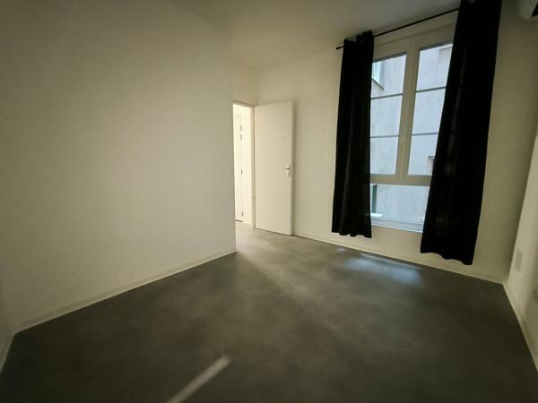 Appartement 2 pièces rénové situé au centre-ville de Narbonne