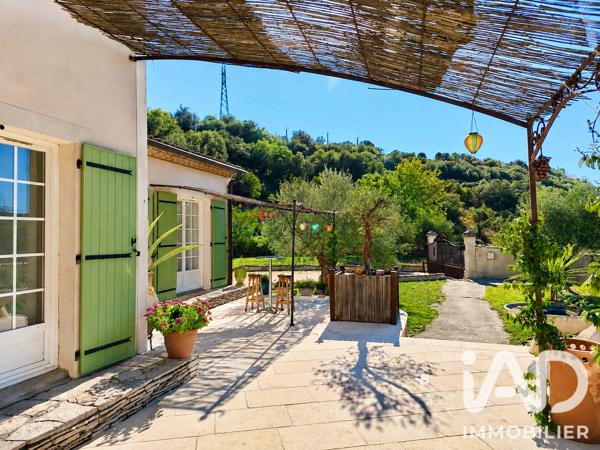 Maison à vendre 5 pièces 185,79 m² Saint-Martin-de-Valgalgues